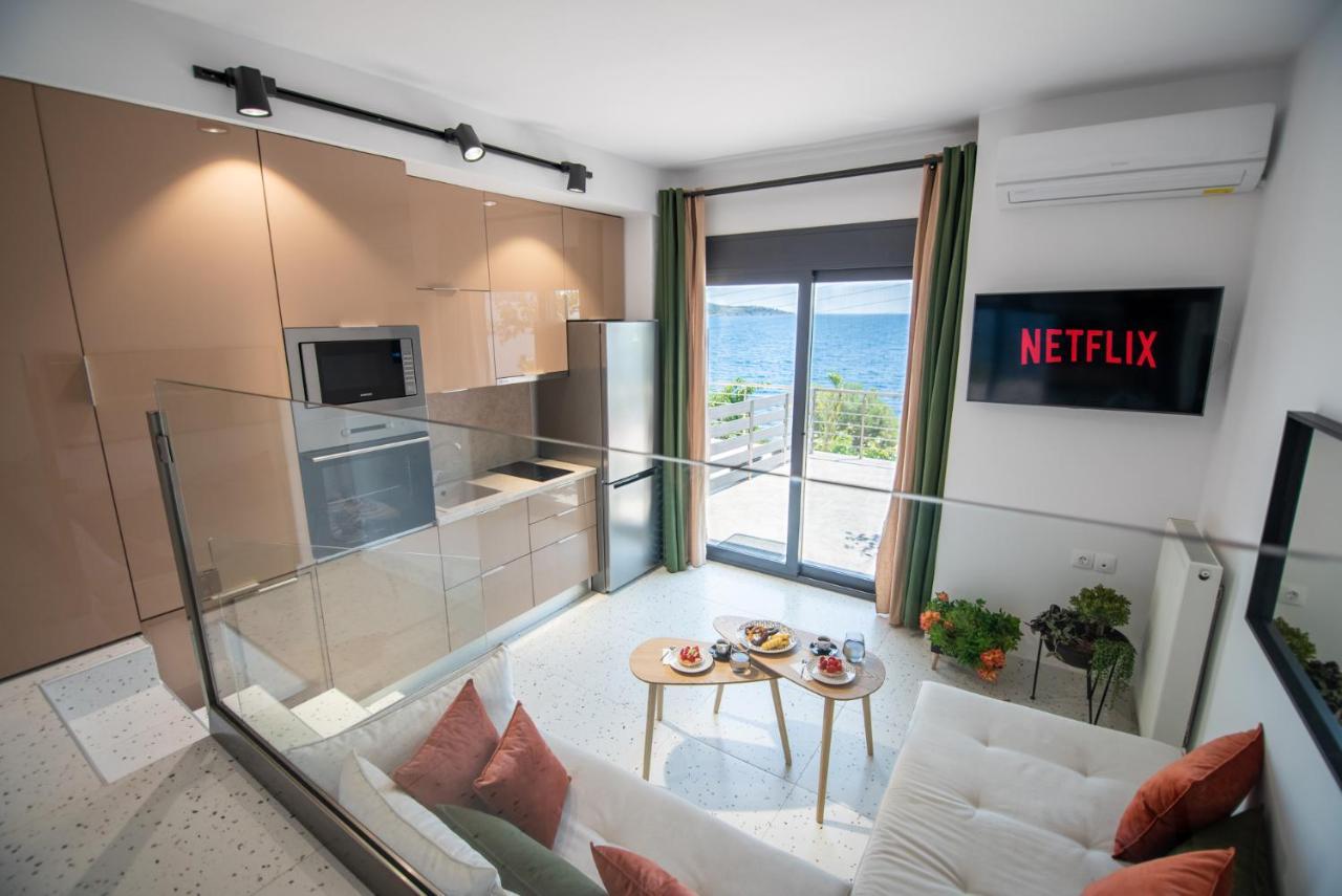 Anemos Seaside Apartment Neos Marmaras Eksteriør billede
