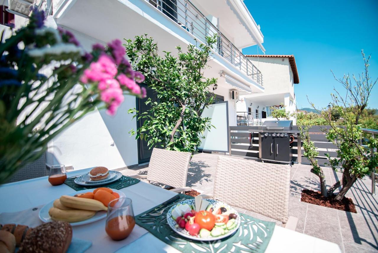 Anemos Seaside Apartment Neos Marmaras Eksteriør billede