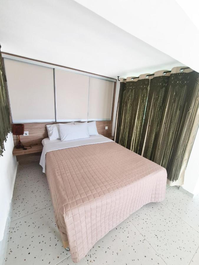 Anemos Seaside Apartment Neos Marmaras Eksteriør billede